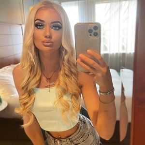 Meet your Posher, Lauren